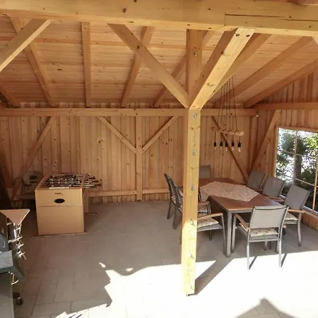 In For 4 People Feriehus *